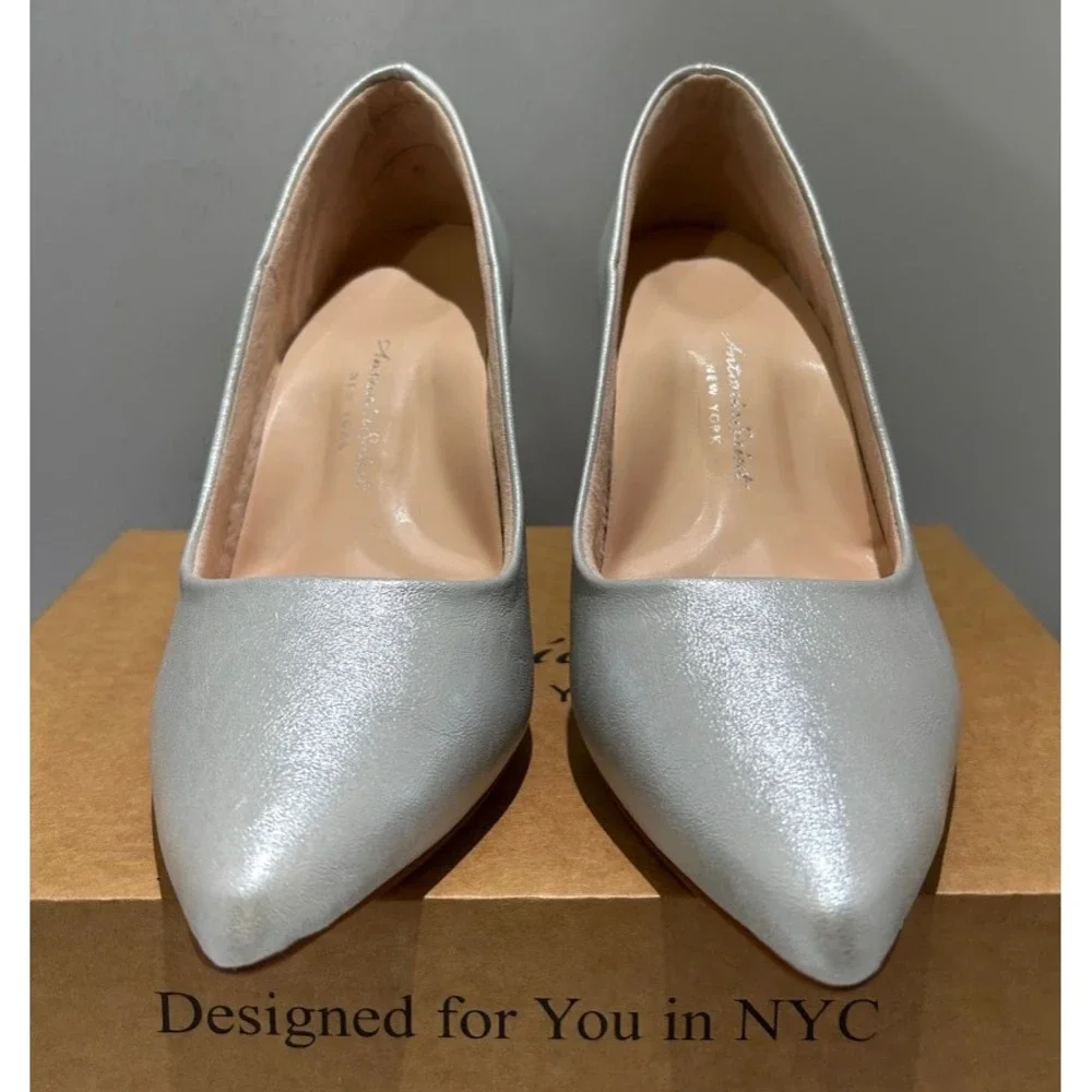 Antonia Saint NY Victoria Hello 3.0 Silver Metallic, Size‎ 7.5